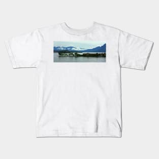 Isola dei Pescatori. Lago Superiore, Piemonte, Italy Kids T-Shirt